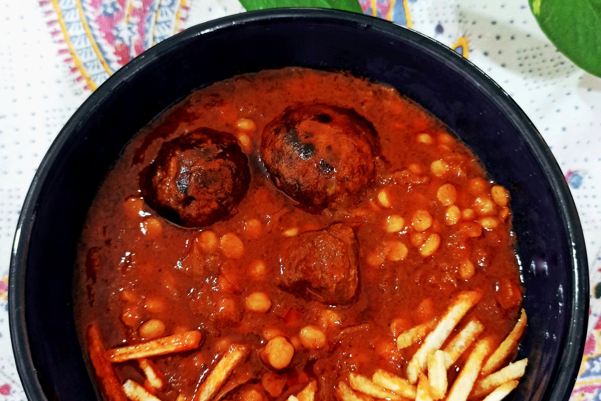 Menu photo · Gheymeh